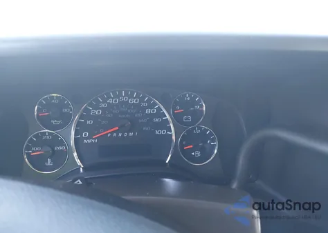 2017 Chevrolet Express 2500 Work Van z USA, uszkodzony, nr VIN 1GCWGAFF4H1284813